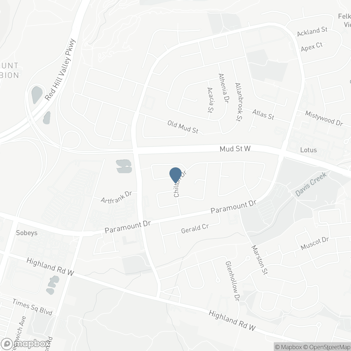 33 CHILTON DRIVE, Hamilton, Ontario L8J 1L4